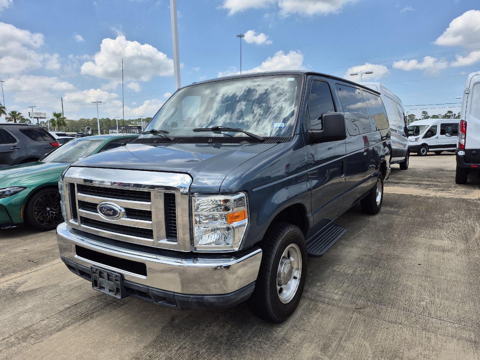 2012 Ford E-Series E-150 XLT