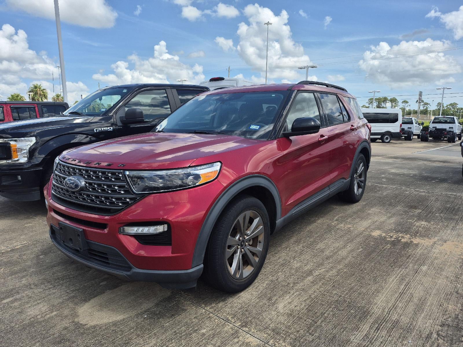 2022 Ford Explorer XLT