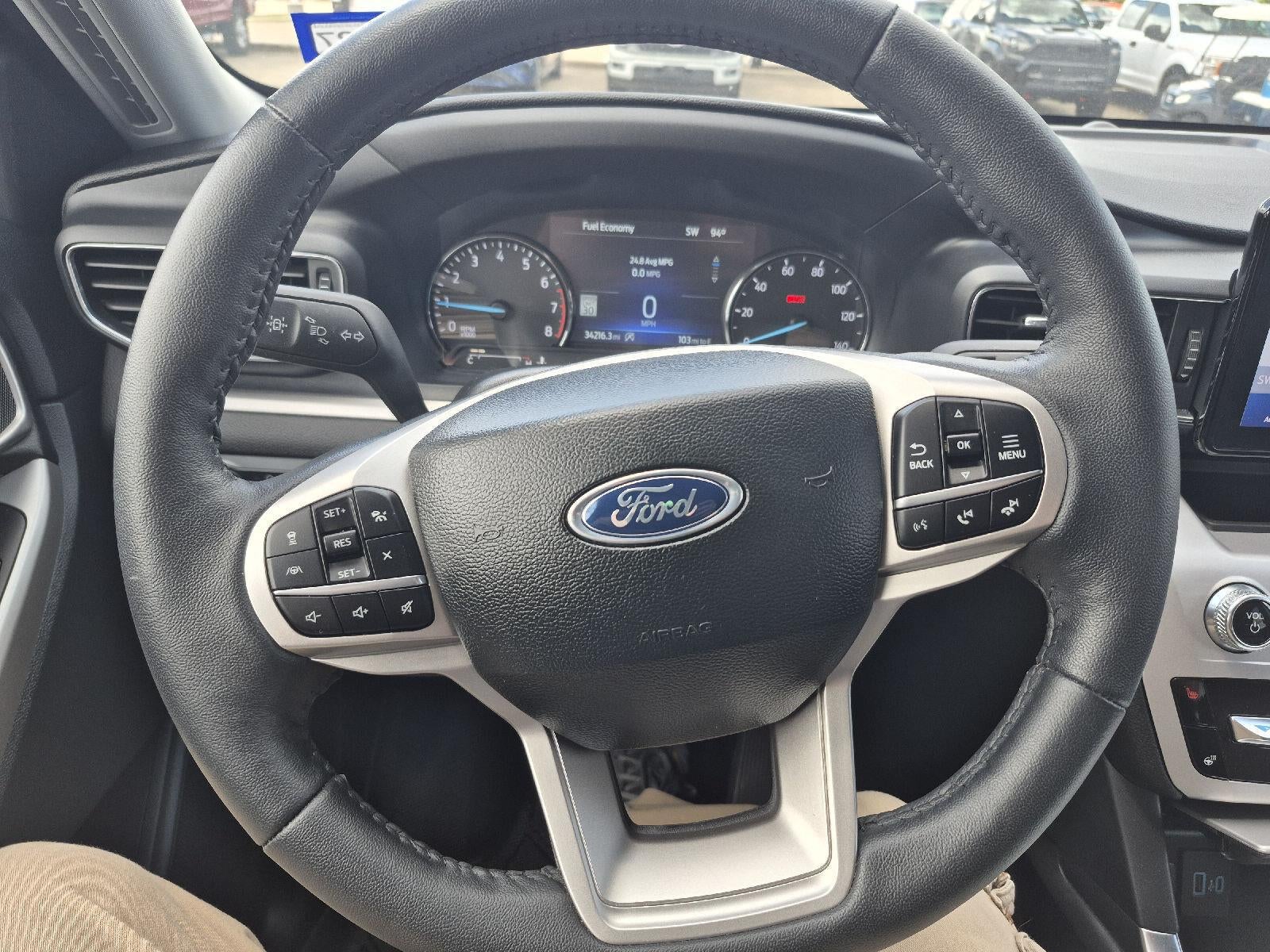2024 Ford Explorer XLT