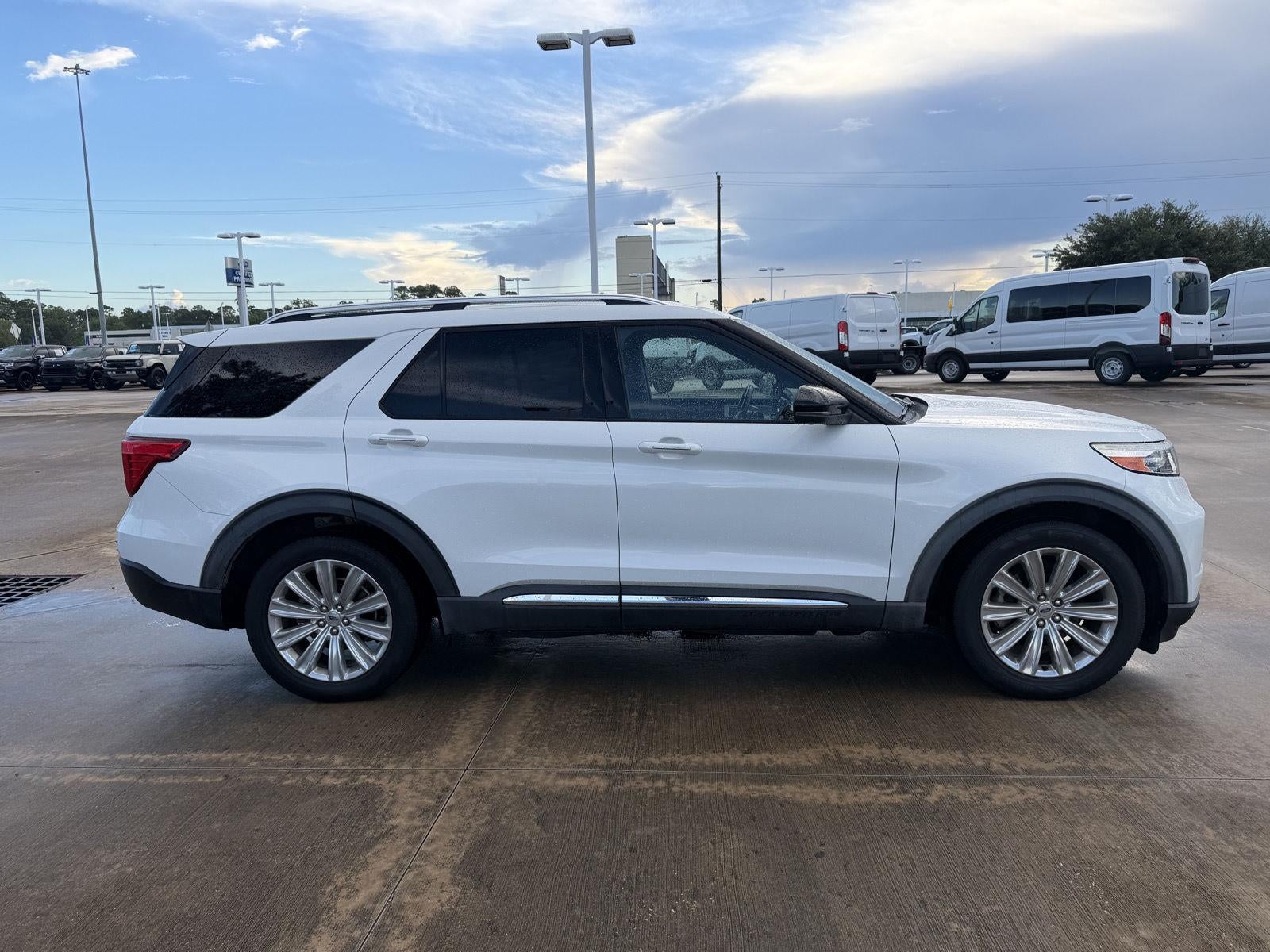 2020 Ford Explorer Limited