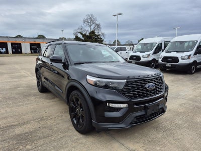 2024 Ford Explorer ST-Line