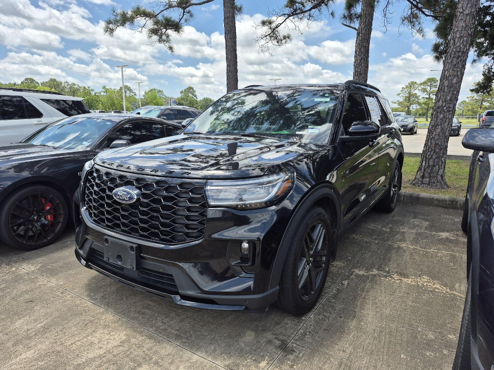 2025 Ford Explorer ST