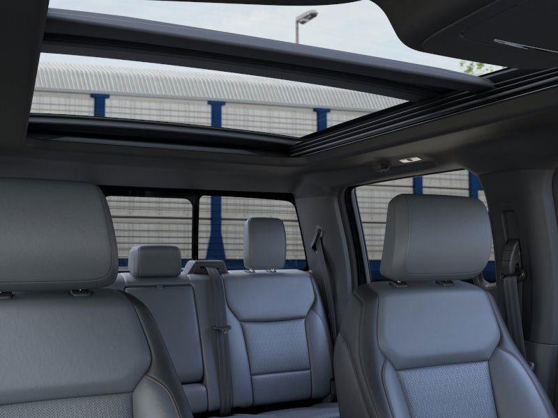 2025 Ford F-150 Lightning LARIAT