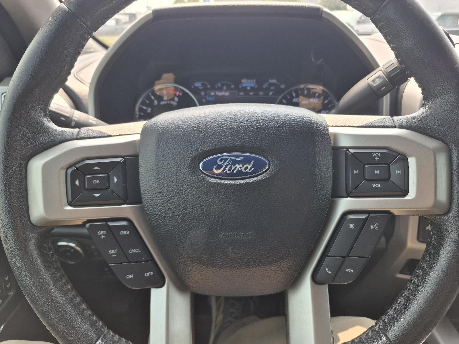 2020 Ford Super Duty F-250 Lariat