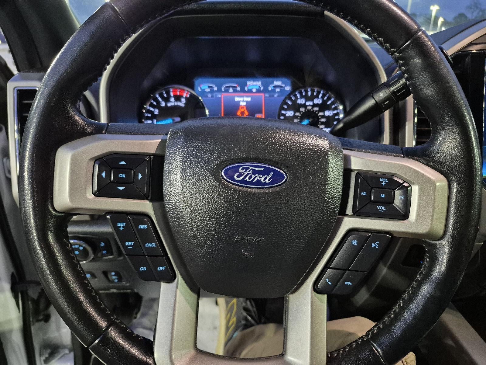 2022 Ford Super Duty F-250 SRW LARIAT
