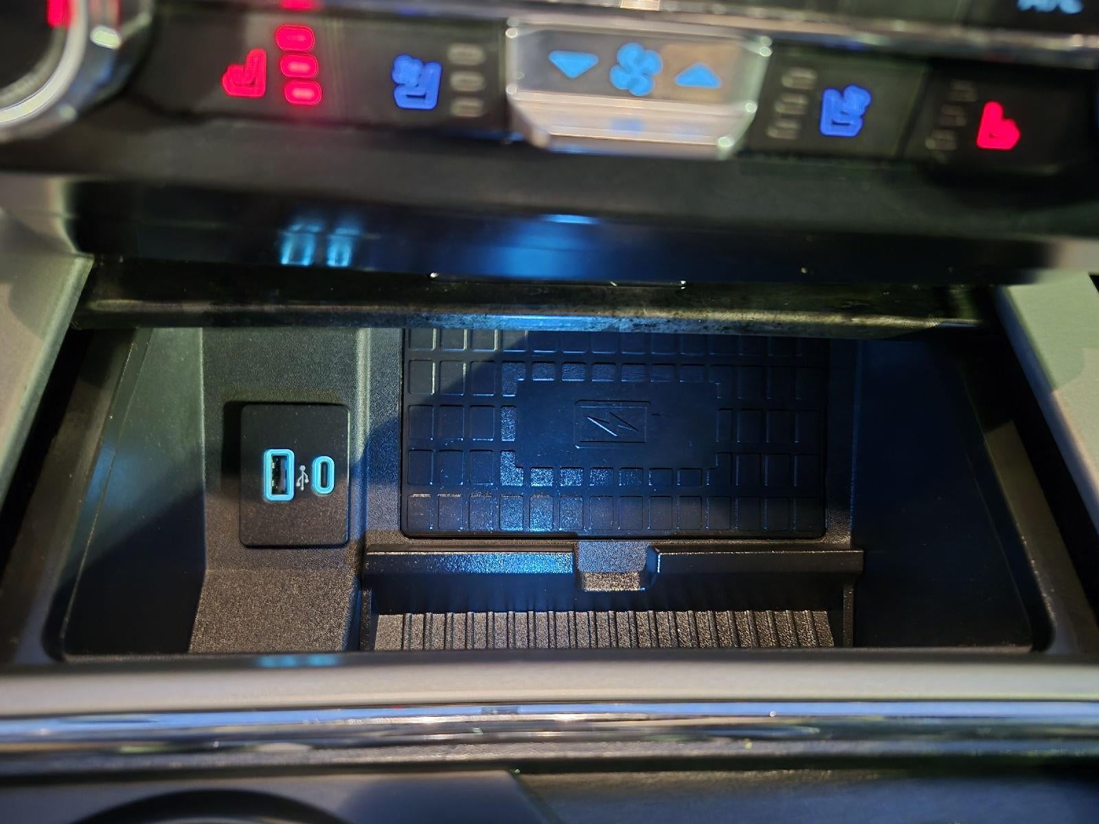 2022 Ford Super Duty F-250 SRW LARIAT