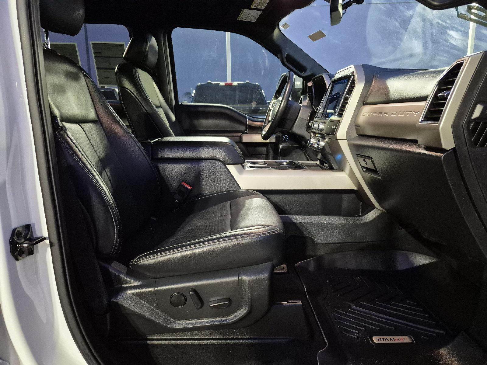 2022 Ford Super Duty F-250 SRW LARIAT