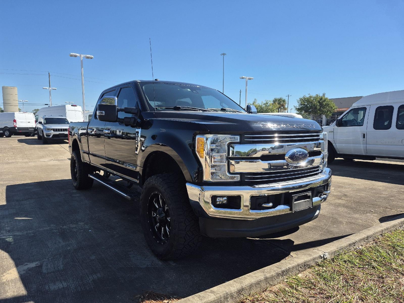 2017 Ford Super Duty F-250 Lariat