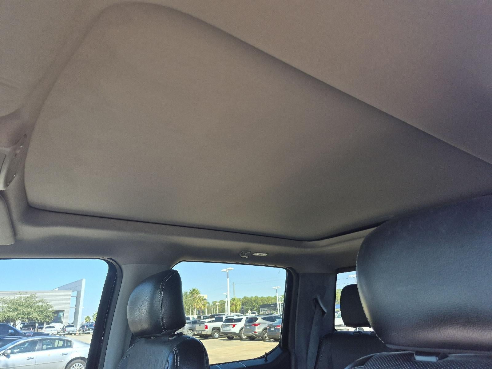 2017 Ford Super Duty F-250 Lariat