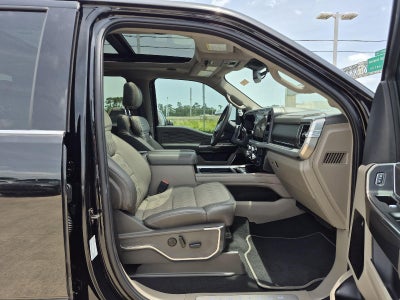 2025 Ford Super Duty F-250 SRW Platinum