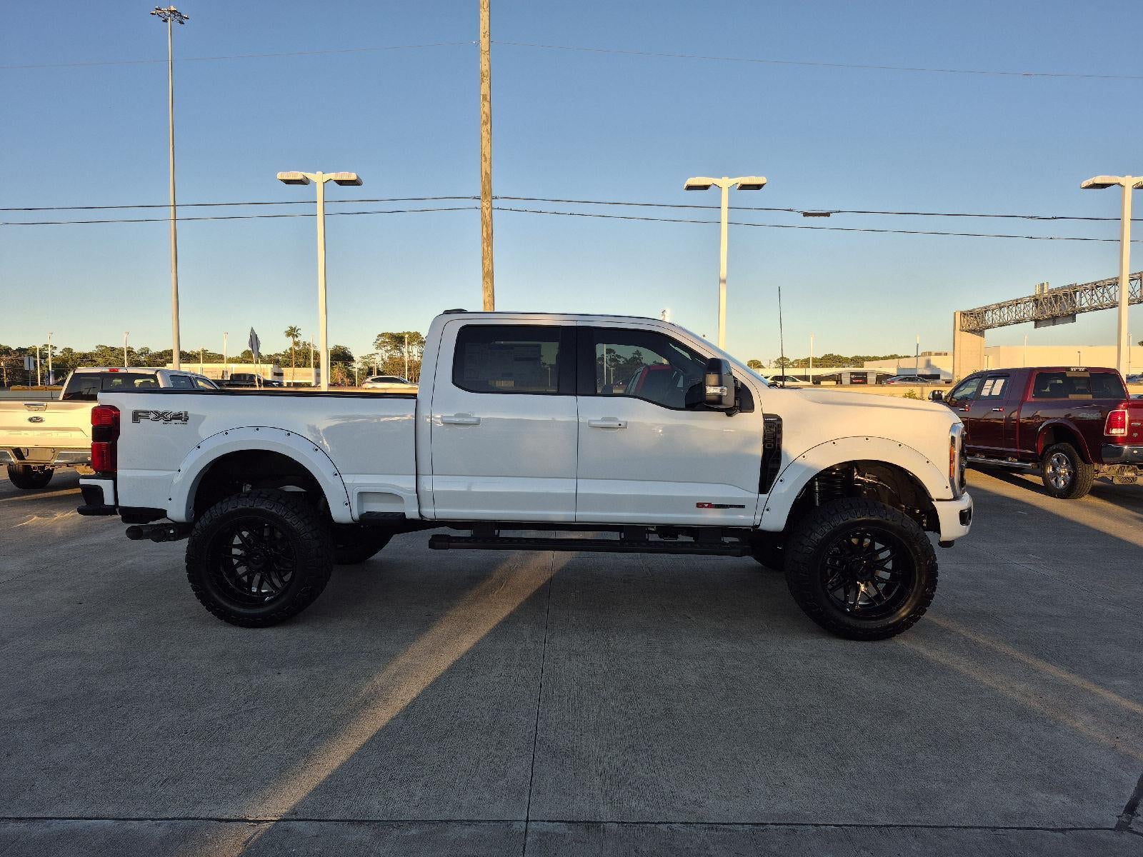 2026 Ford LIFTED Super Duty F-250 SRW LARIAT