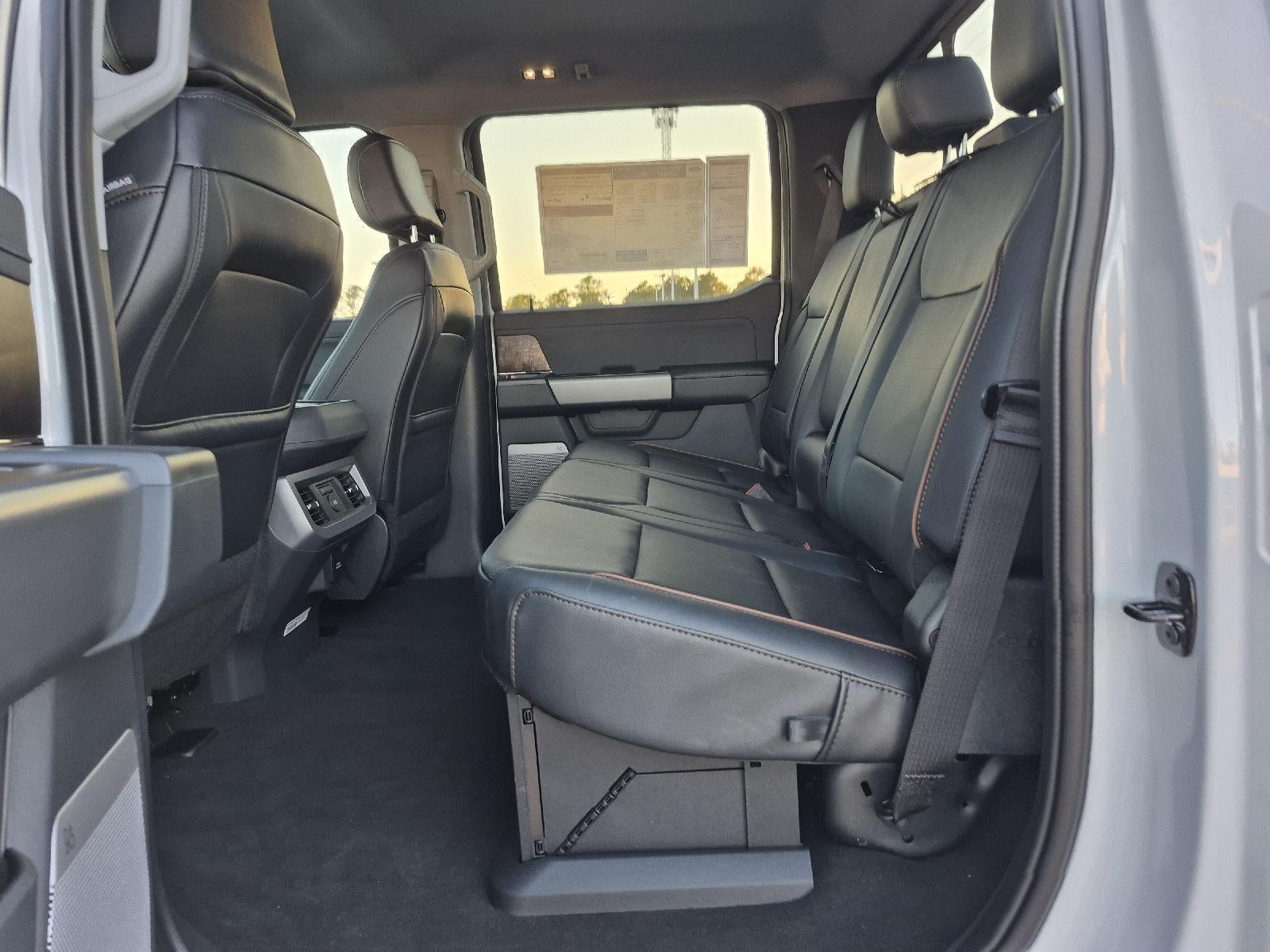 2026 Ford LIFTED Super Duty F-250 SRW LARIAT