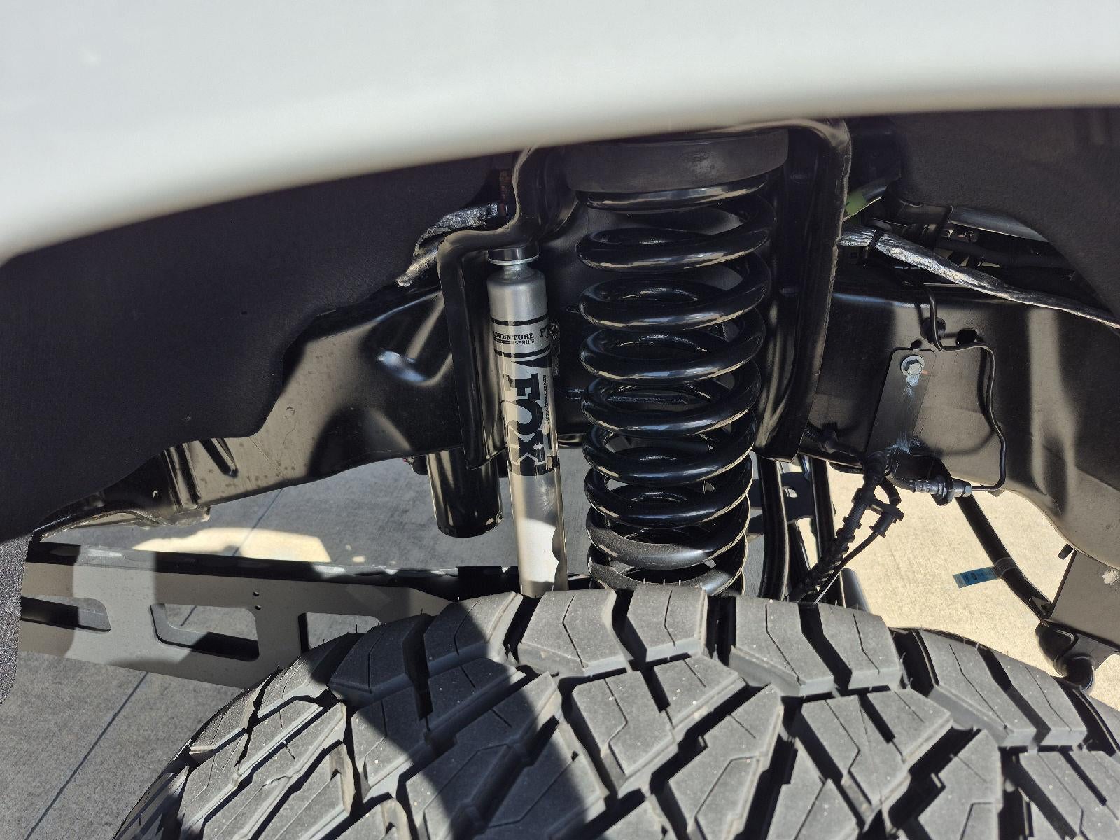 2026 Ford LIFTED Super Duty F-250 SRW LARIAT