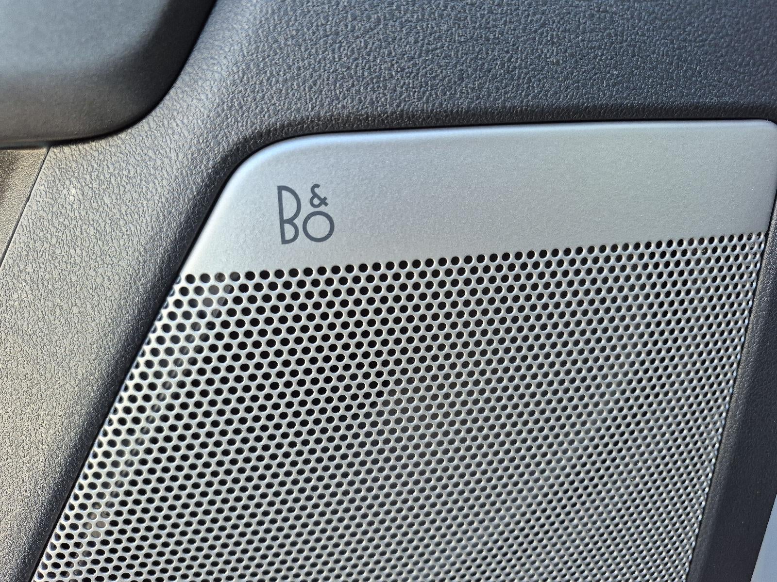 2026 Ford LIFTED Super Duty F-250 SRW LARIAT