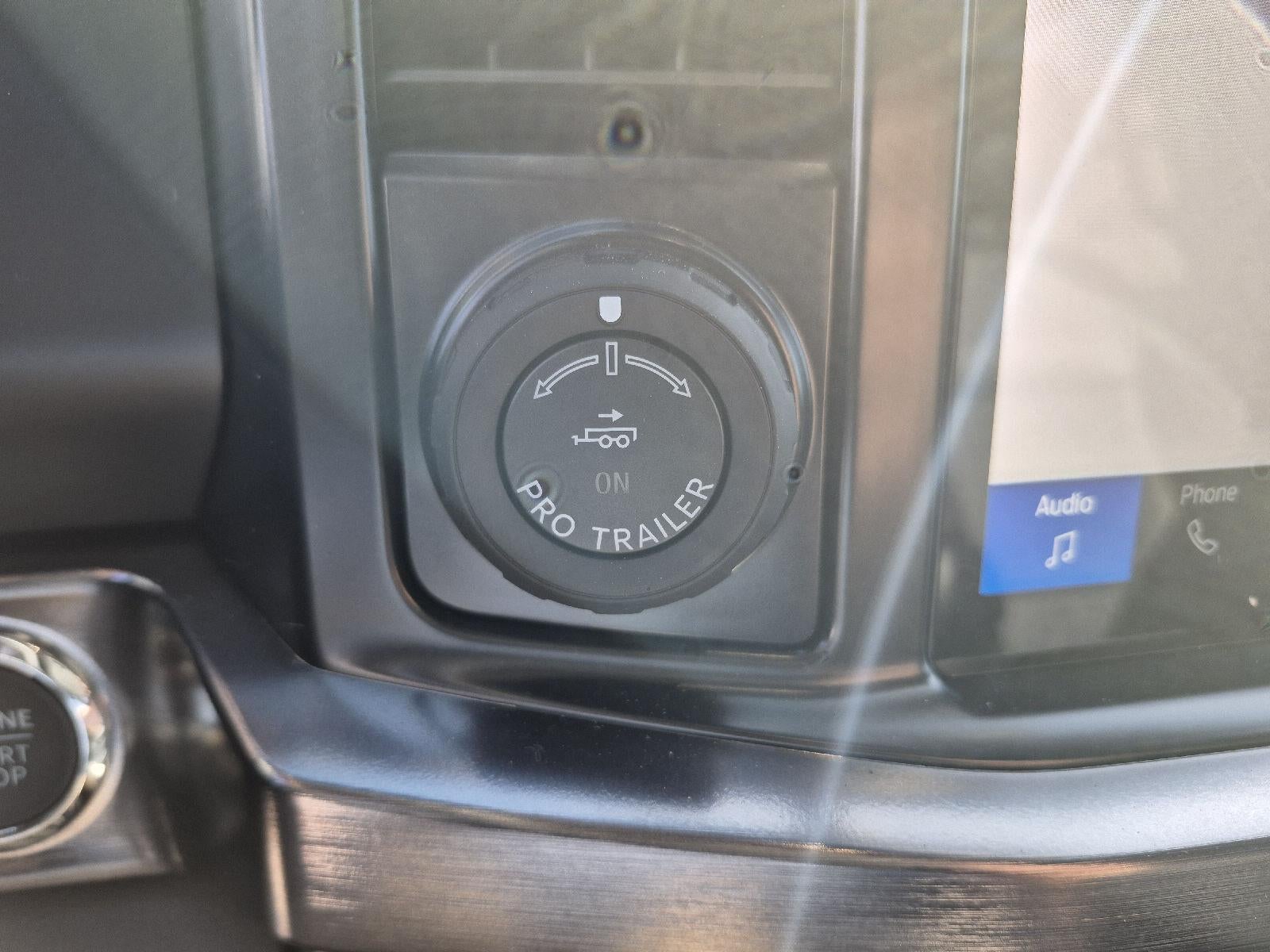 2026 Ford LIFTED Super Duty F-250 SRW LARIAT