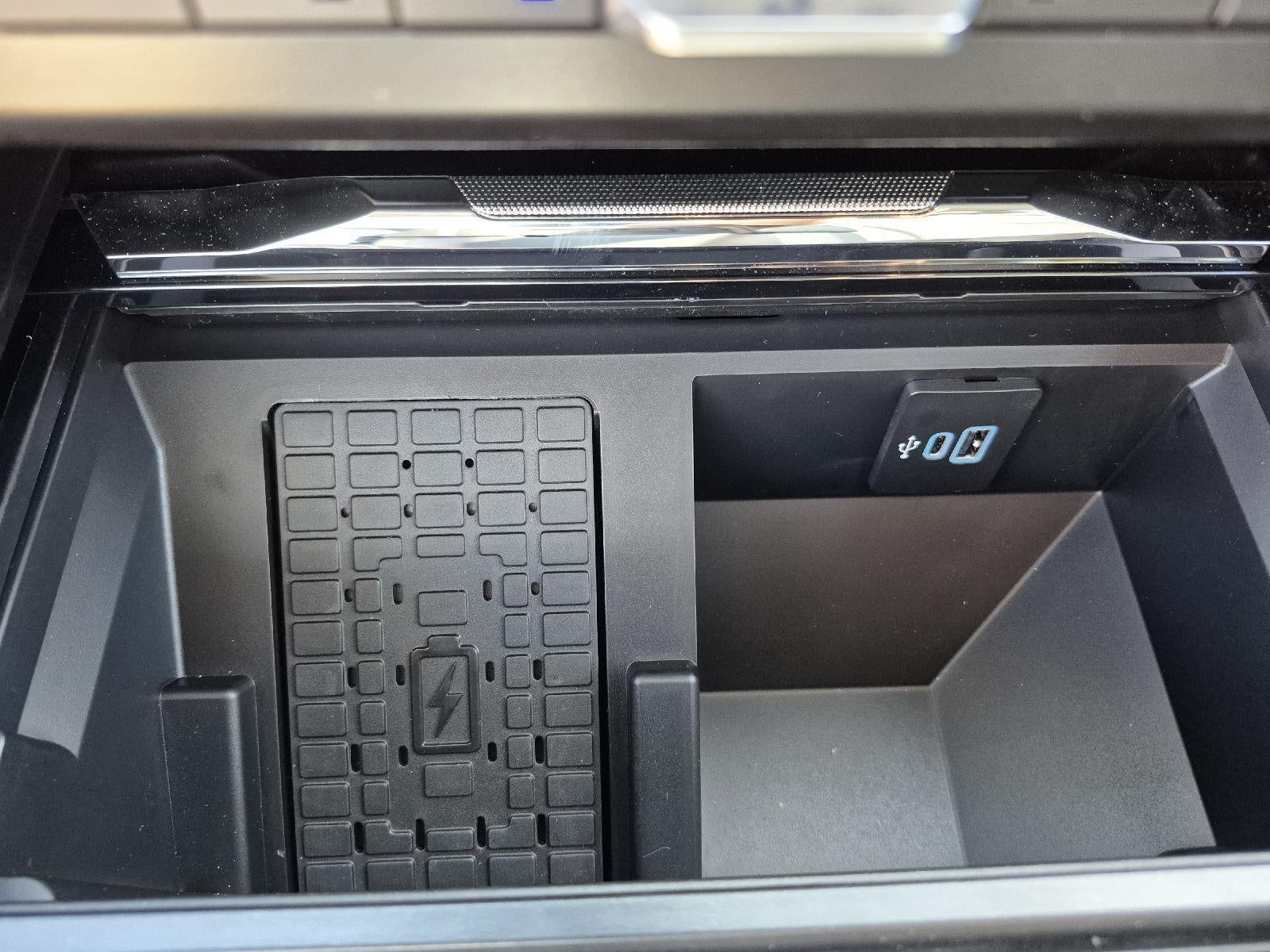 2026 Ford LIFTED Super Duty F-250 SRW LARIAT