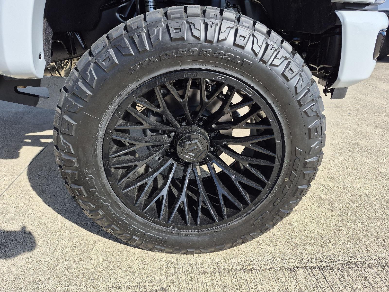 2026 Ford LIFTED Super Duty F-250 SRW LARIAT