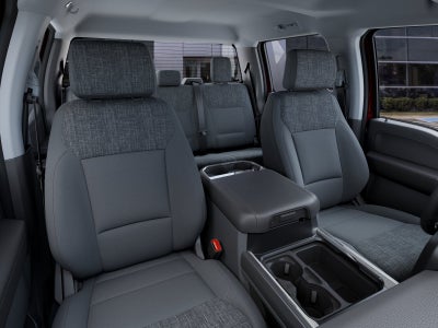 2027 Ford Super Duty F-250 XLT