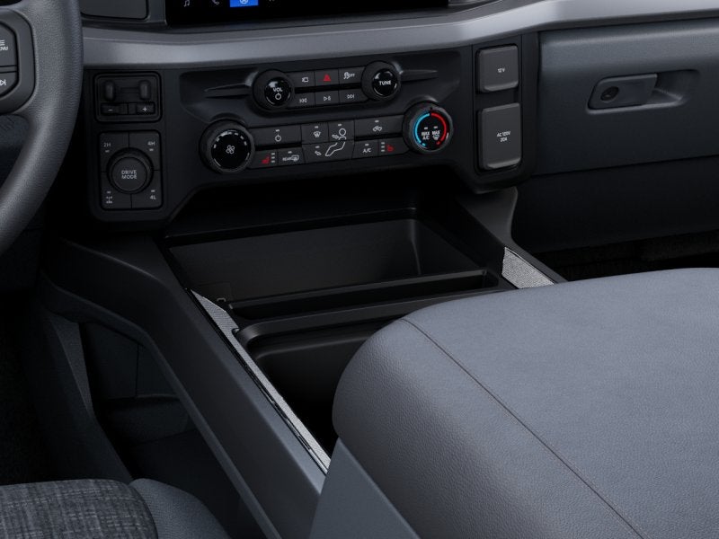 2027 Ford Super Duty F-250 XLT