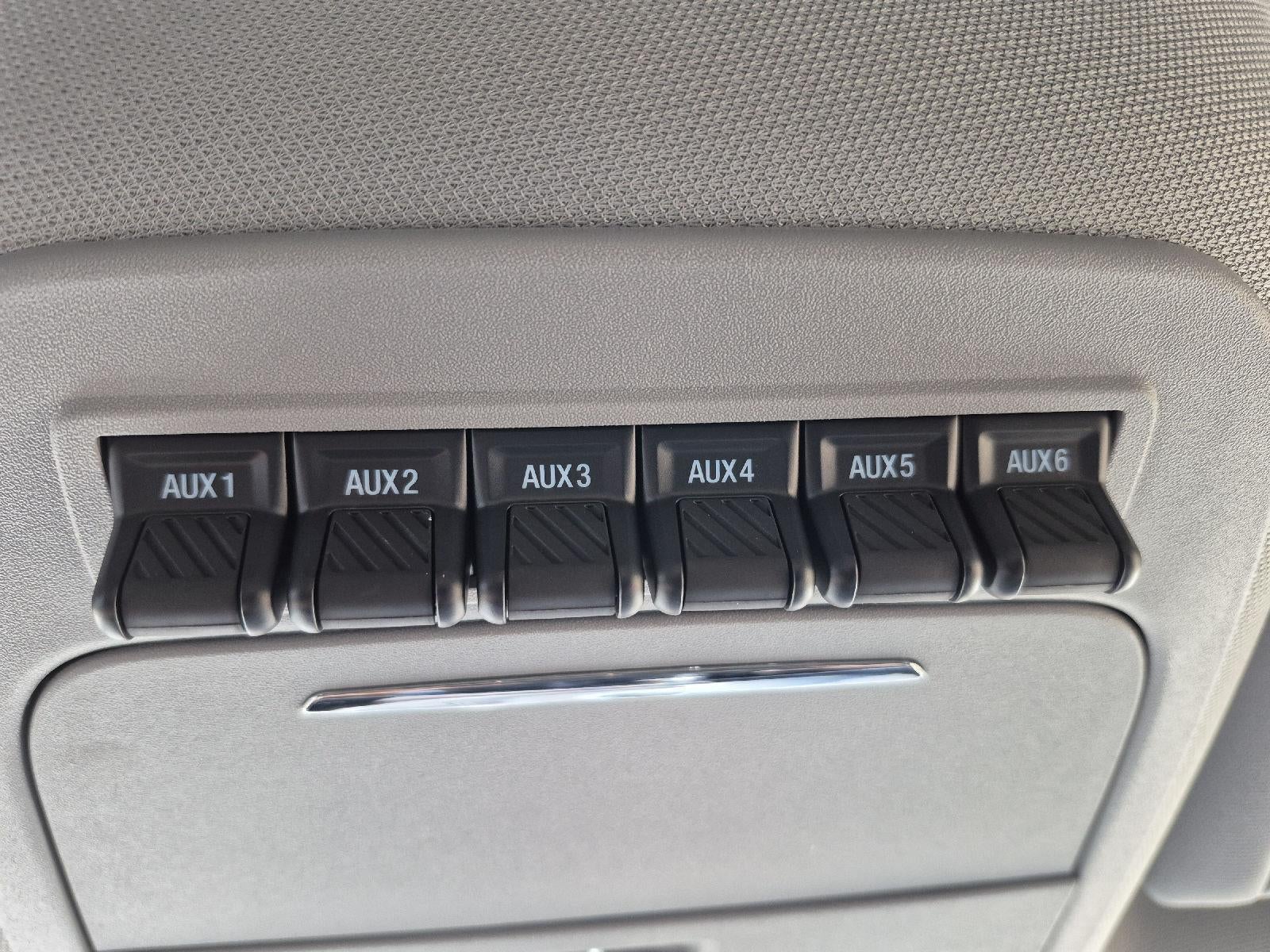 2025 Ford LIFTED Super Duty F-250 SRW LARIAT