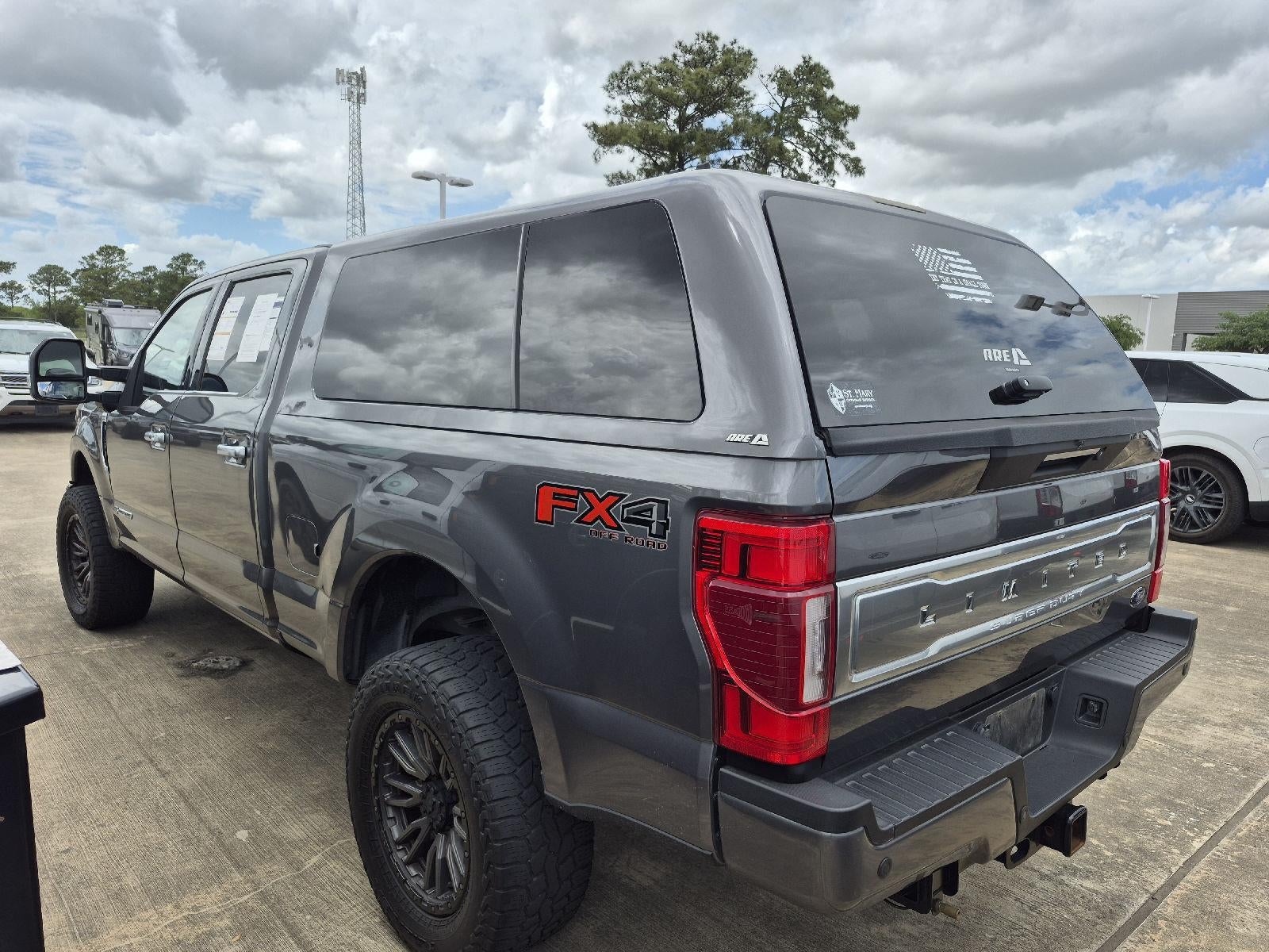 2022 Ford Super Duty F-250 Limited