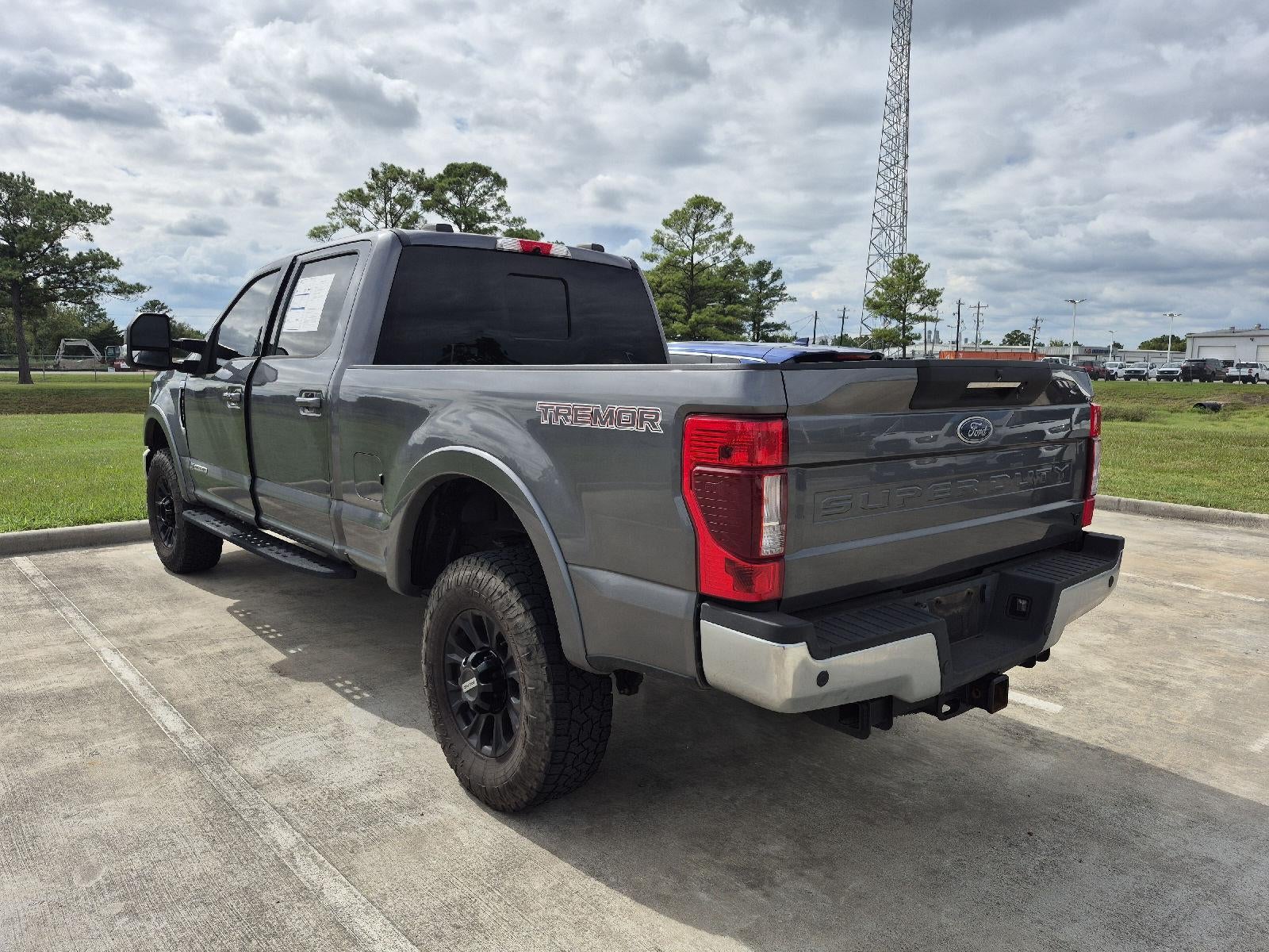 2022 Ford Super Duty F-250 Lariat