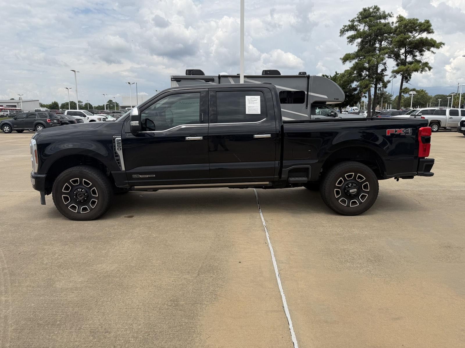 2024 Ford Super Duty F-250 Platinum