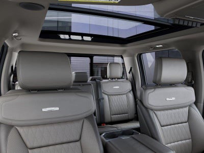 2027 Ford Super Duty F-350 SRW Platinum