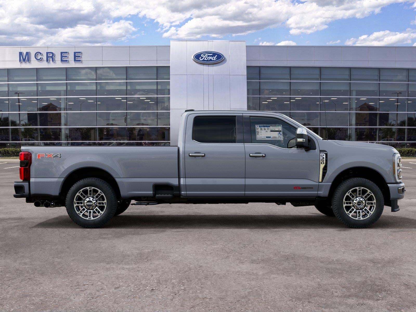 2027 Ford Super Duty F-350 SRW Platinum