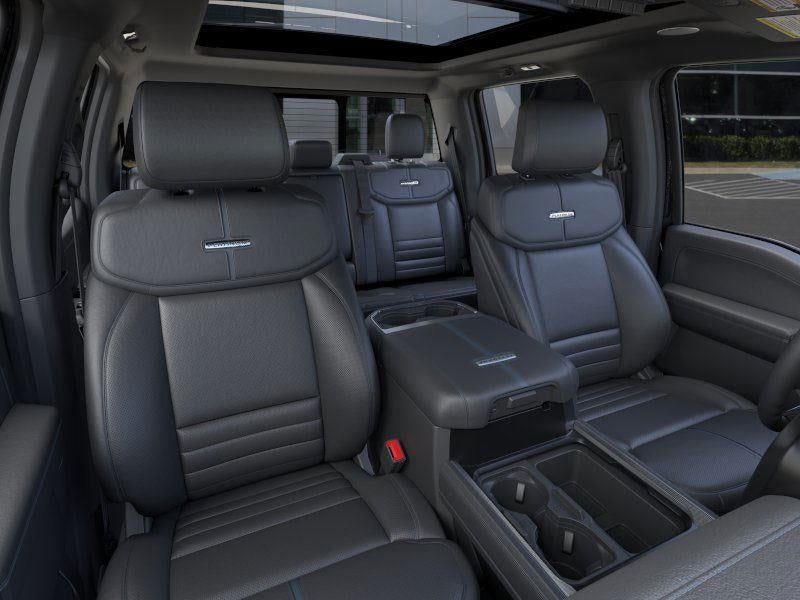 2025 Ford Super Duty F-350 SRW Platinum