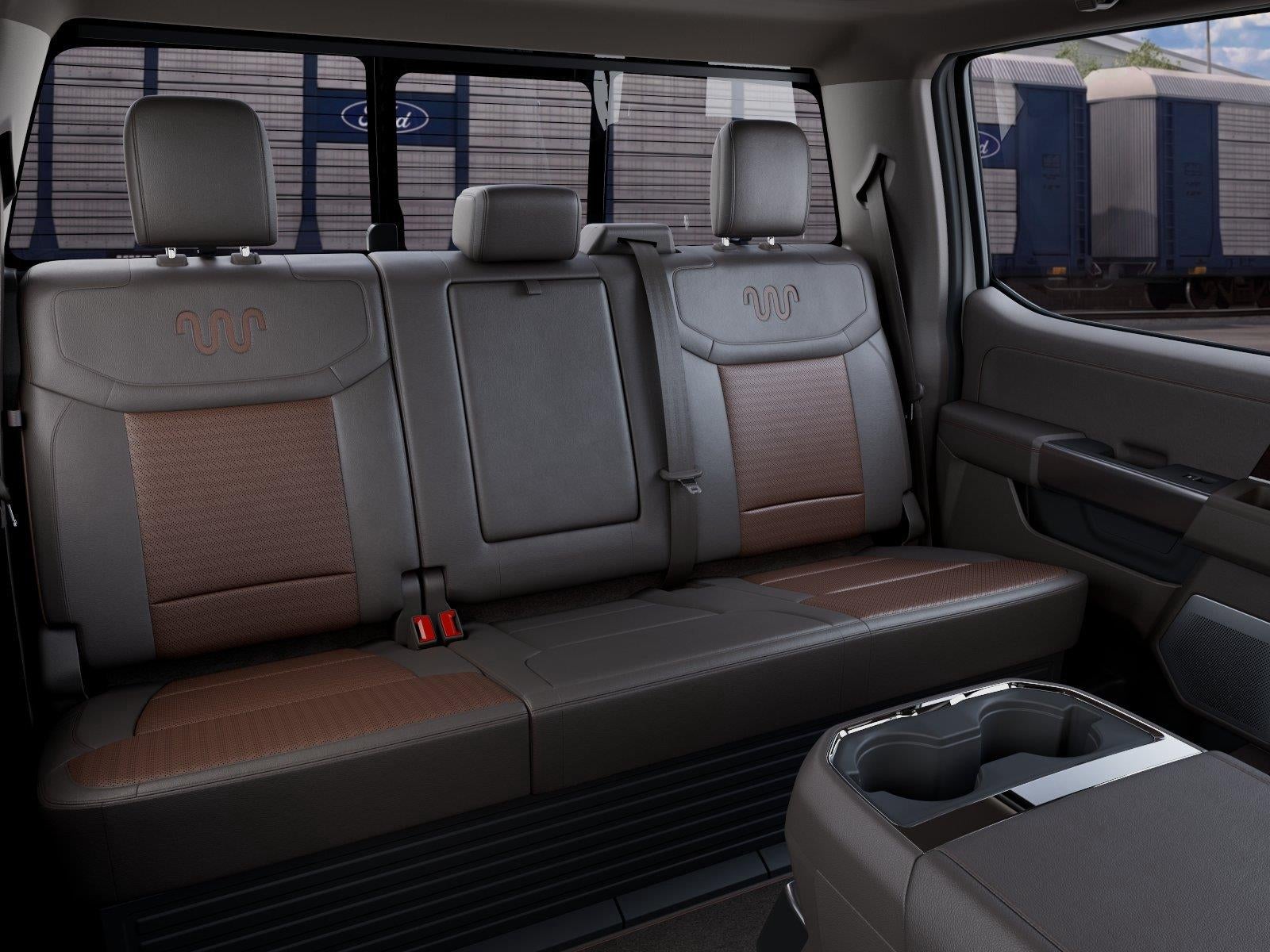 2027 Ford Super Duty F-350 King Ranch