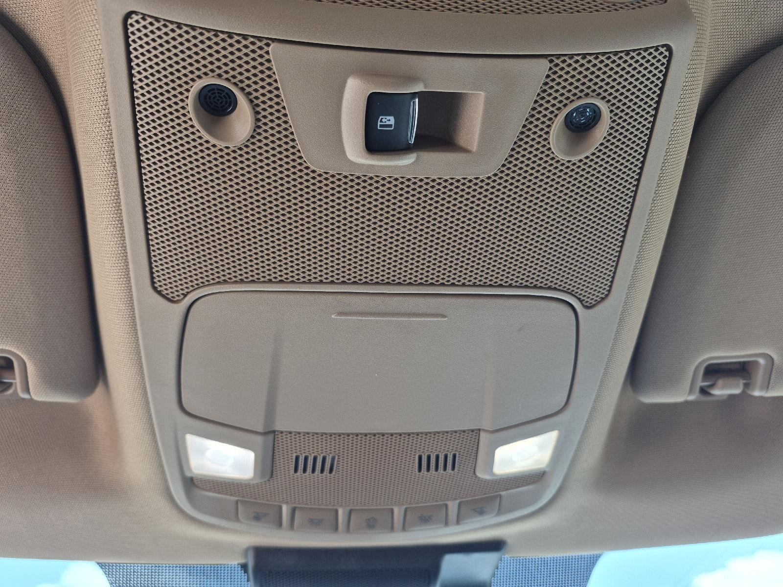 2022 Ford Super Duty F-350 SRW LARIAT