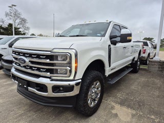 2023 Ford Super Duty F-350 Lariat