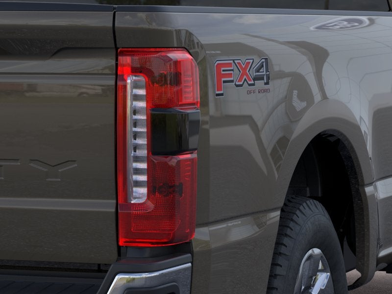 2026 Ford Super Duty F-350 Lariat