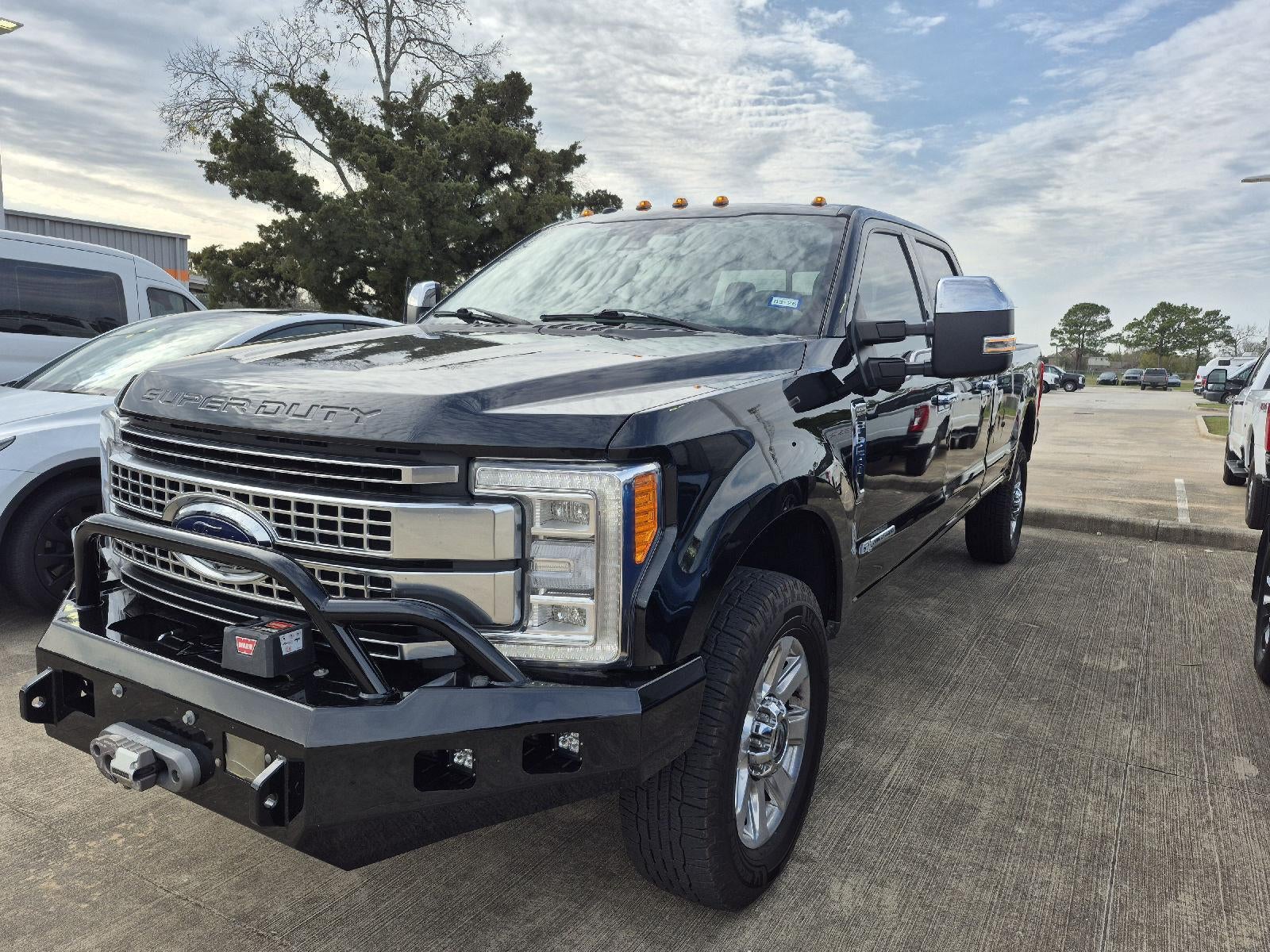 2018 Ford Super Duty F-350 Platinum