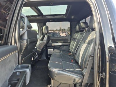 2023 Ford Super Duty F-350 DRW Platinum