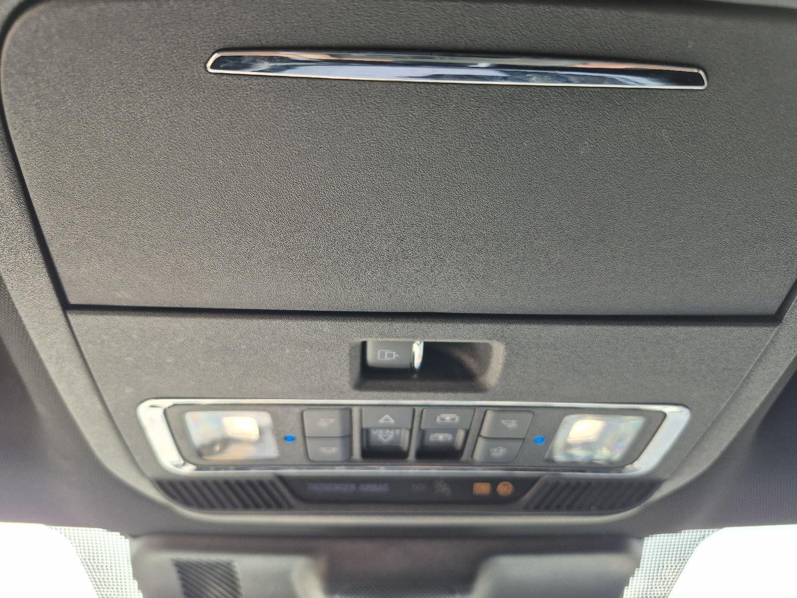 2023 Ford Super Duty F-350 DRW Platinum