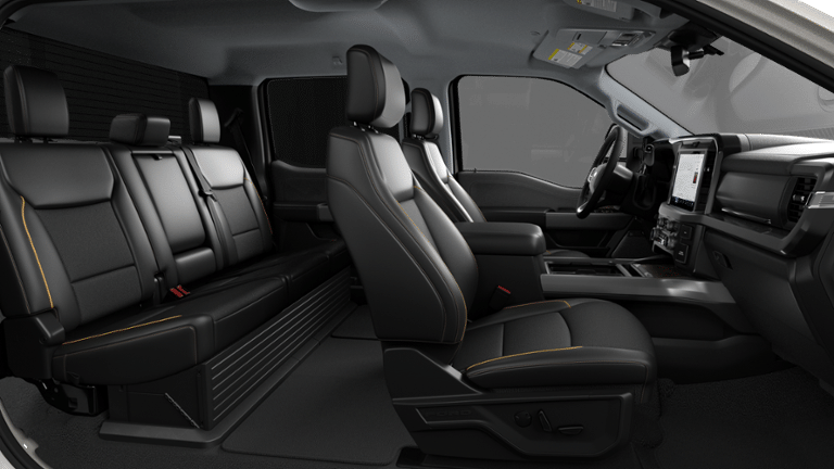 2027 Ford Super Duty F-350 DRW Lariat