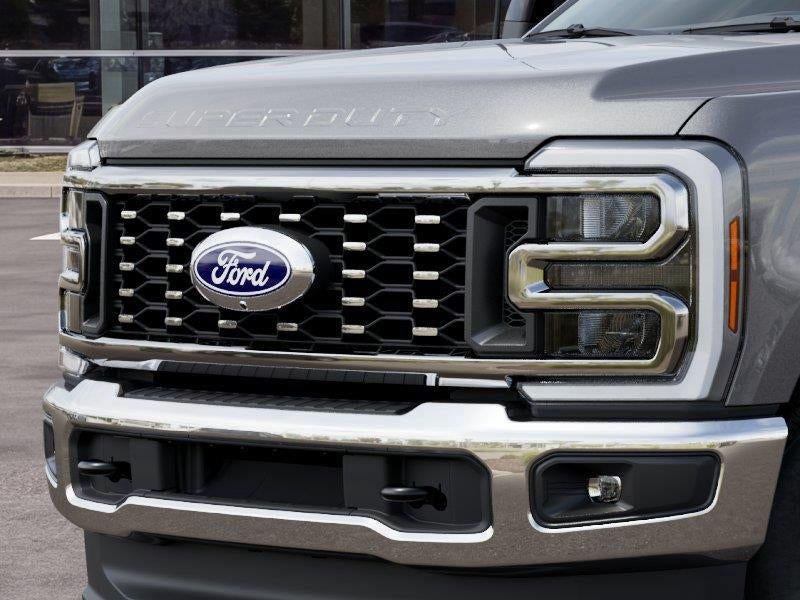 2027 Ford Super Duty F-350 DRW Lariat