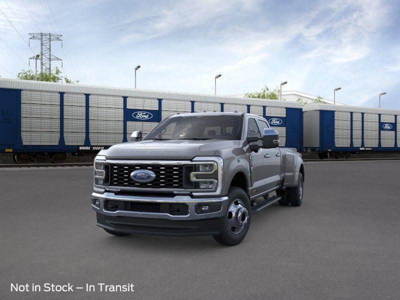 2026 Ford Super Duty F-350 DRW LARIAT