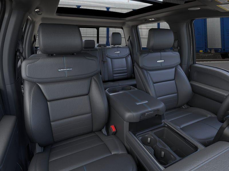 2026 Ford Super Duty F-350 DRW Platinum