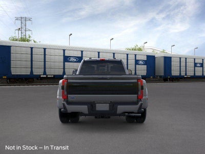 2026 Ford Super Duty F-350 DRW Platinum
