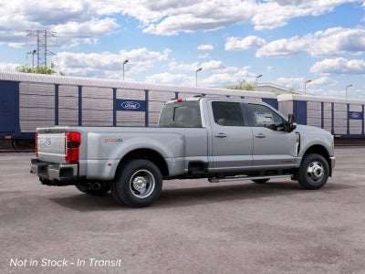 2027 Ford Super Duty F-350 DRW Lariat