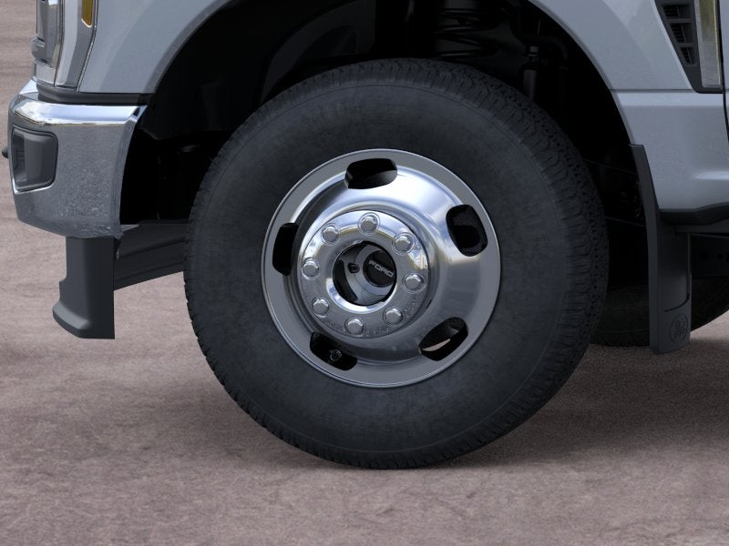 2026 Ford Super Duty F-350 DRW Lariat