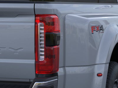 2026 Ford Super Duty F-350 DRW Lariat
