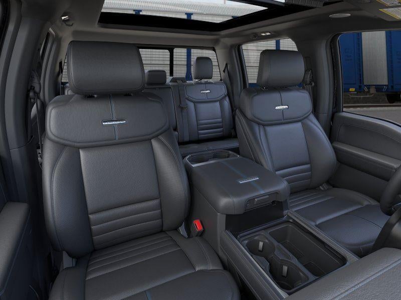 2026 Ford Super Duty F-350 DRW Platinum