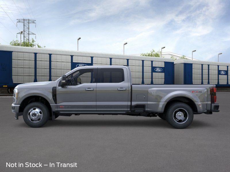 2026 Ford Super Duty F-350 DRW Platinum