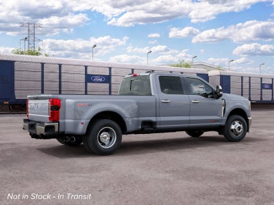 2027 Ford Super Duty F-350 DRW Lariat