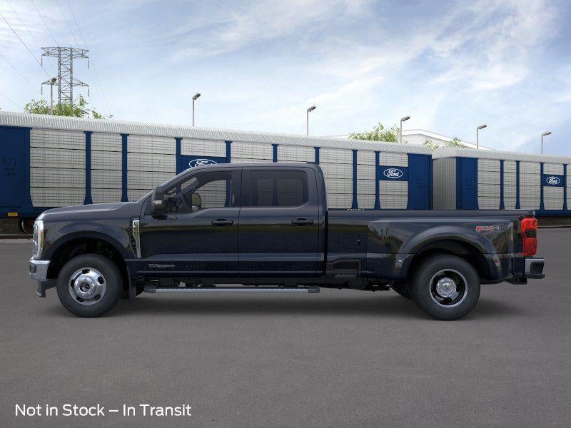2026 Ford Super Duty F-350 Lariat