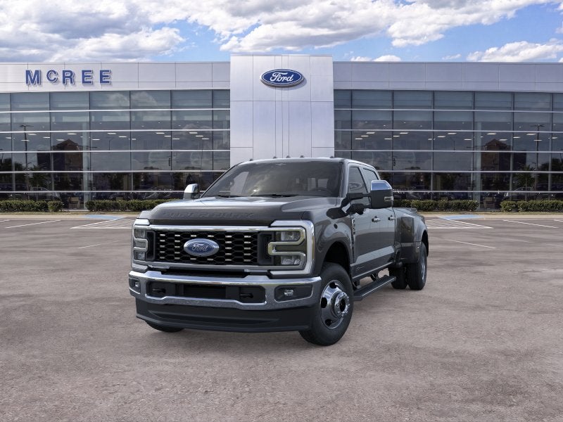 2026 Ford Super Duty F-350 DRW LARIAT